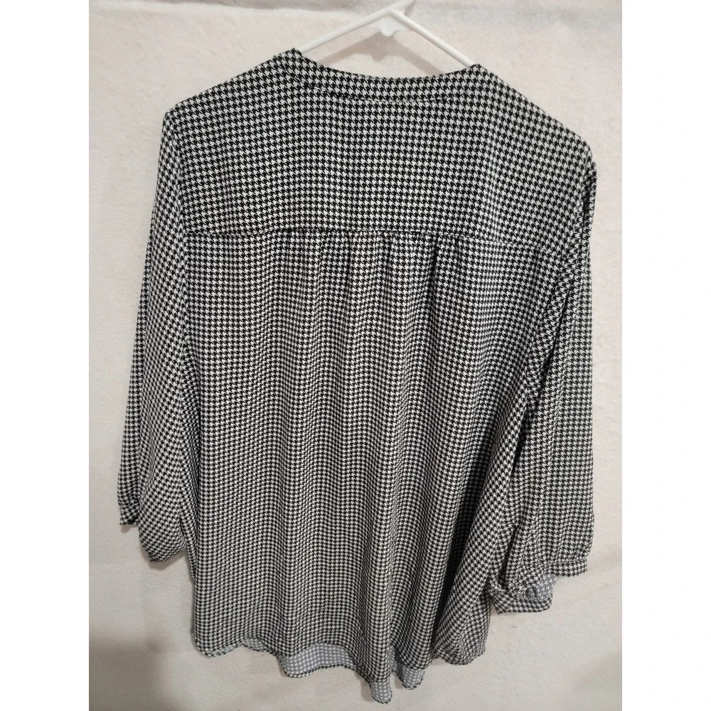 Torrid‎ Harper Blouse Black White Houndstooth Georgette Pullover Plus 3 / 3X